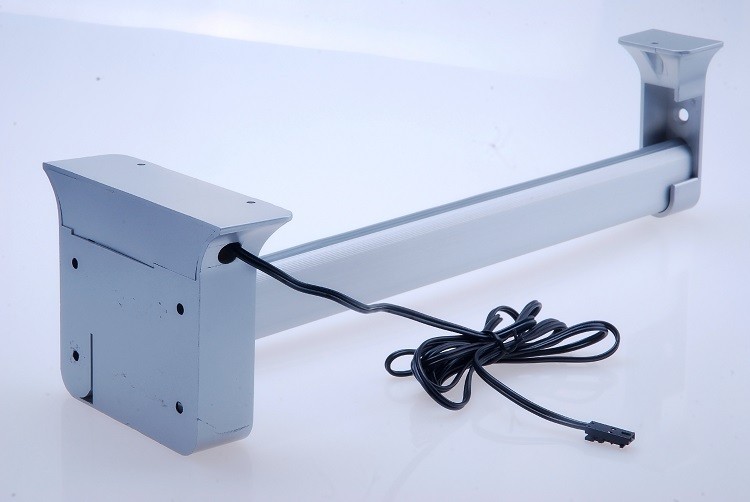 SILVER LED Driver/Battery Wardrobe Hanging Rob PIR Sensor 1500mm Cable A3170/A3370