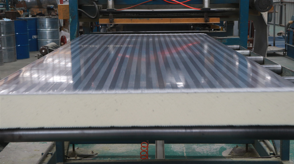 Factory Direct Sale Metal Surface Pu Sandwich Panel Insulation Panel Cold Room Panel