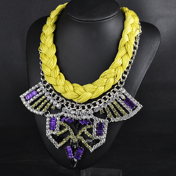 Manual weaving latest necklace colorful cloth ball pendant necklace fancy cheap necklace