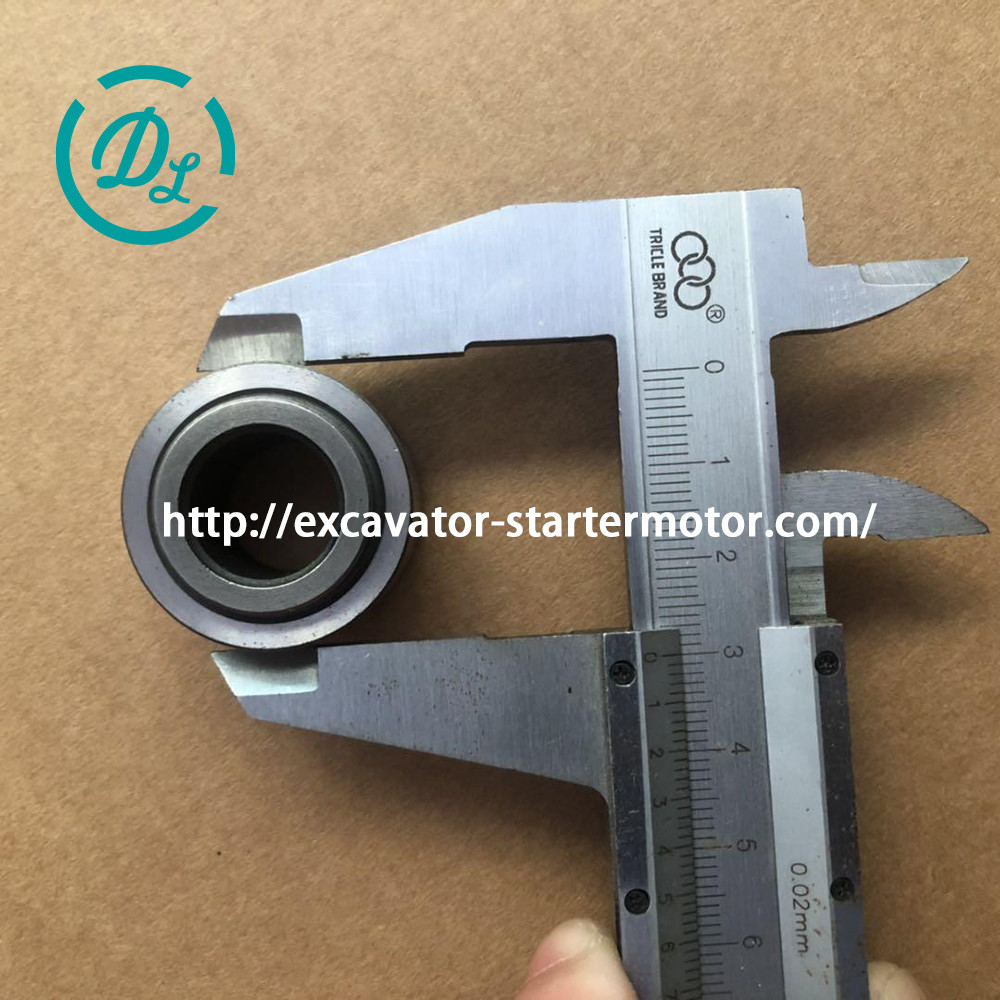 8-97186398-1 Excavator Idle Gear Shaft 1006051-P301 ISUZU 4HK1 Engine
