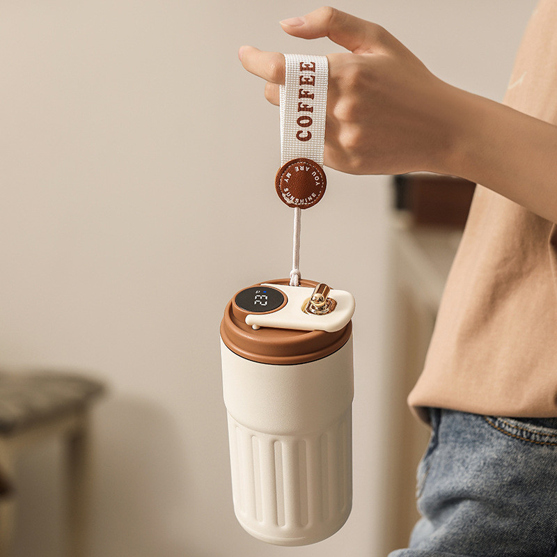 420ml Stainless Steel Temperature Display Water Cup with 6-12h Insulation