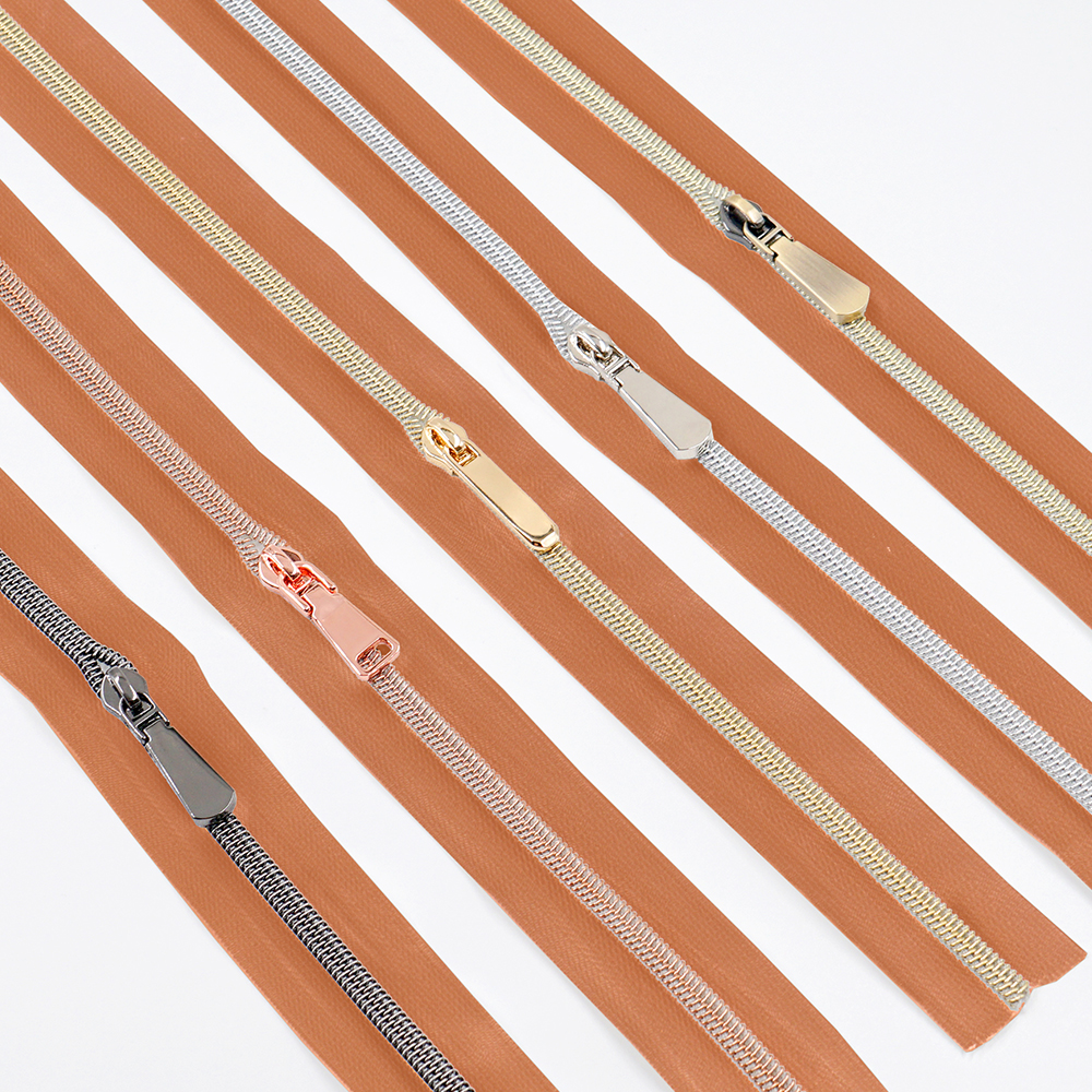 Custom Metal Zipper for Clothing Customers' Color Sample Tape Color Widely Used