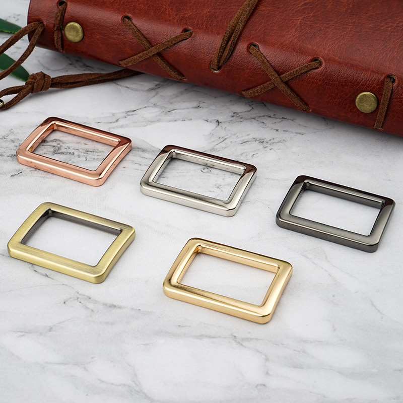OEM/ODM Acceptable 70mm Metal Buckle for Arm Leg Training Cuffs Zinc Alloy Material