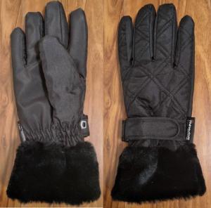 China fake fur winter gloves on sale