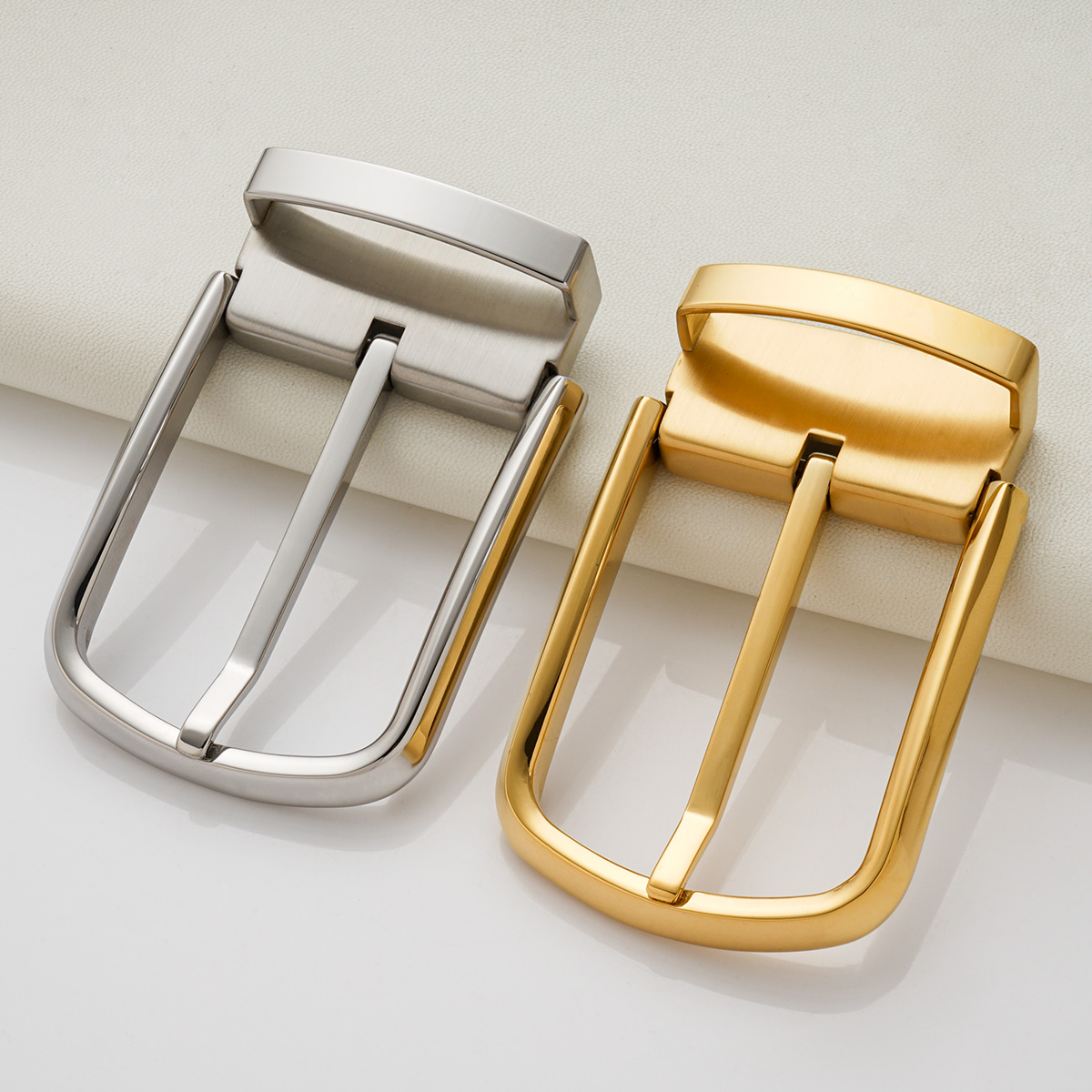 Custom Designs 1.5 Inch Gold Solid Stainless Steel Belt Buckle for Men's Leather Belts