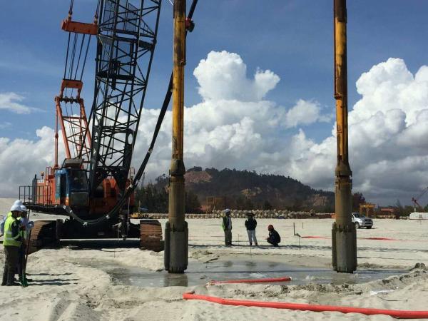 Construction Engineering Crane Stone Column Vibro Compaction Vibroflot Steel