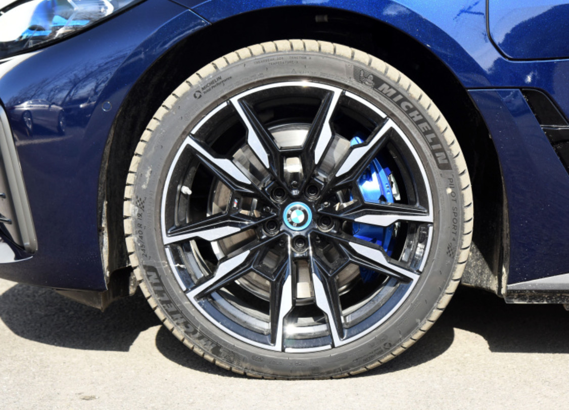 2022 BMW I4 M50 Pure Electric 5 Door 5 seats hatchback Medium Car