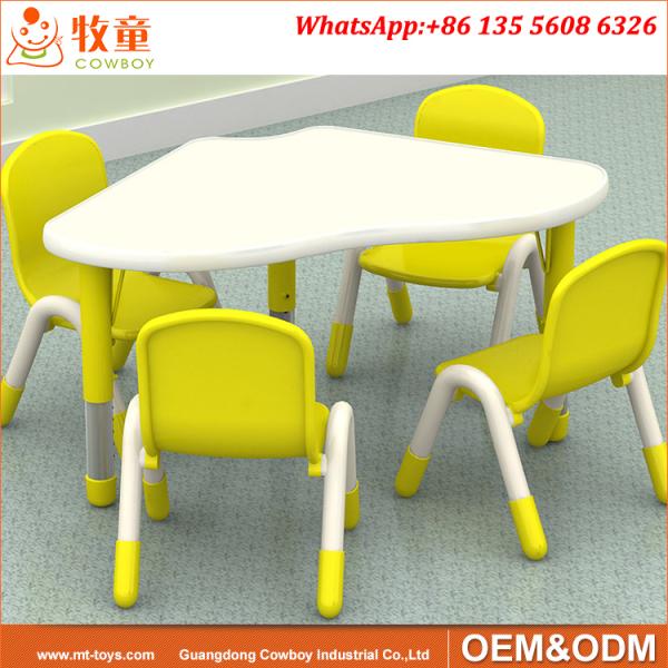 Pre school furnuture sets free day care kids plastic table and chairs