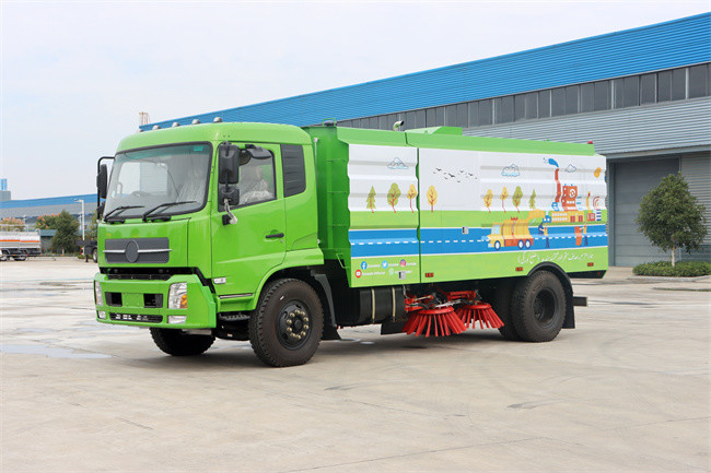 Customized Dongfeng 4X210 CBM Road Street Cleaning Sweeper Truck