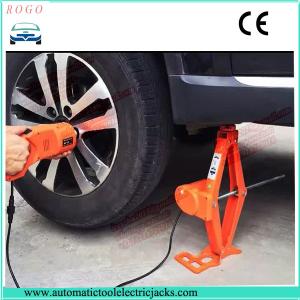 China 3 tons electric lift jack and impact torque wrench with 12-45cm lifting height on sale