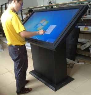 Lobby stand 32" inch LED internet touchscreen all-in-one PC kiosk interactive advertising information checking machine