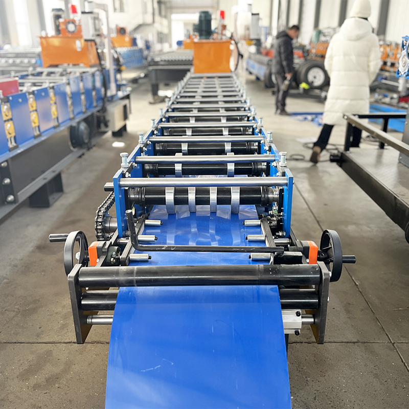 PPGI Color Steel Automatically Customzied Hat Profile Gutter Making Roll Forming Machine