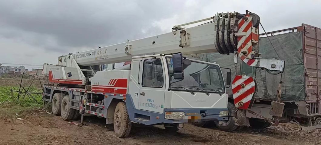 Zoonlion 25ton Mobile Crane 2010 Year Construction Machine Truck Crane
