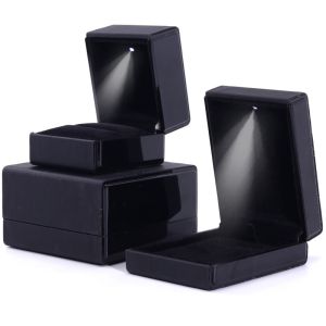 Quality Black Handmade LED Light Jewelry Box for Hanhong Custom Logo Leather Packaging wholesale