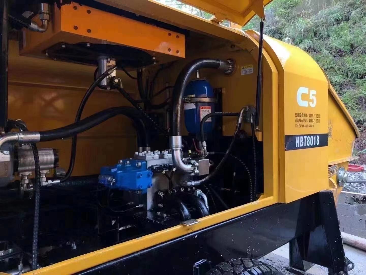 Sany 7260×2125×2685 Used Concrete Trailer Pump HBT8018 ISO9001 CE