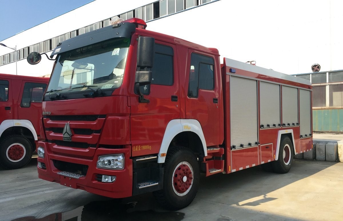 6x4 371HP 20Ton Water Cannon Water Tank Fire Fighting Truck Water Truck