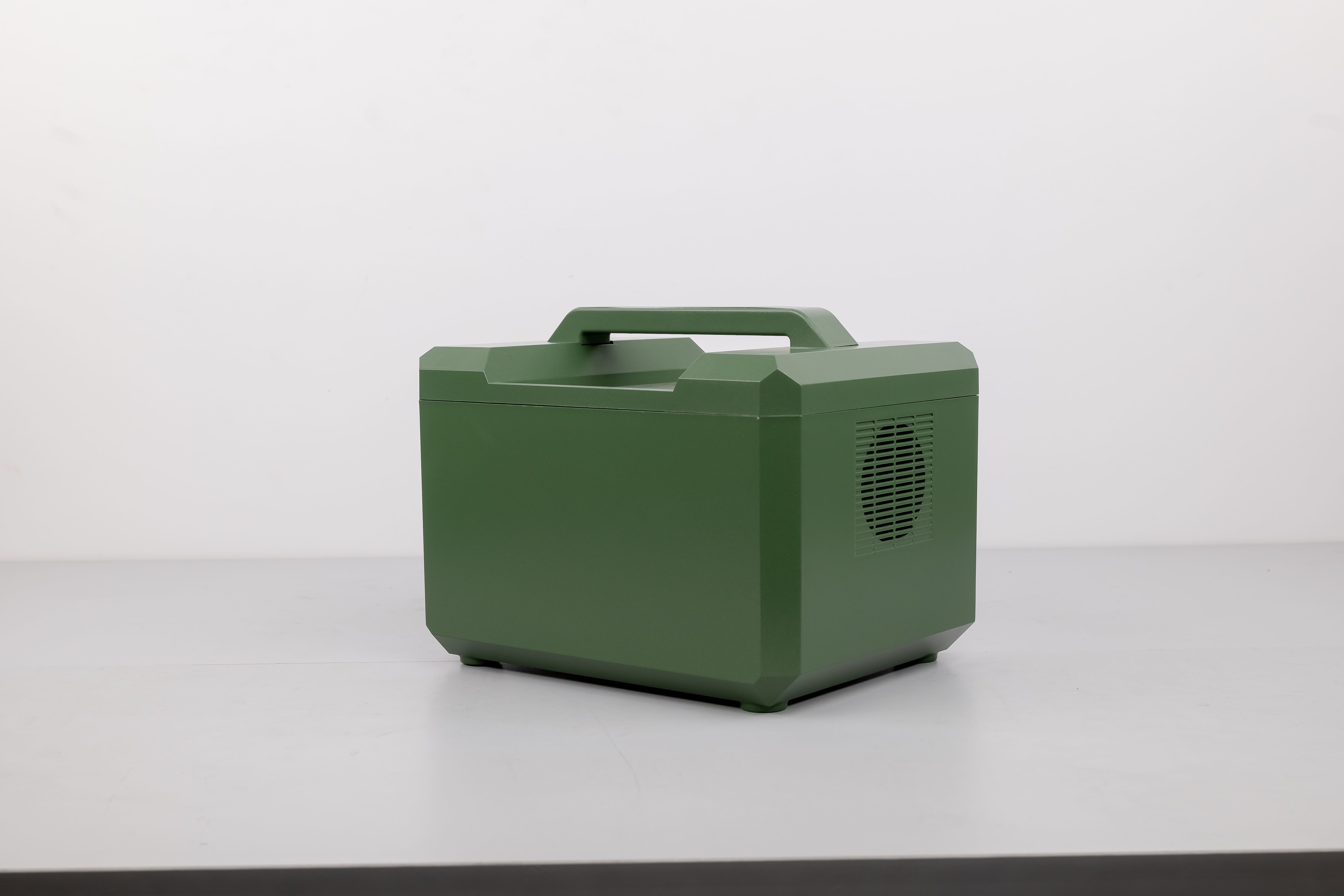 MPPT Suport Small Power Storage DC/AC 576WH Portable Solar Power System For RV Camping /Home Electricity