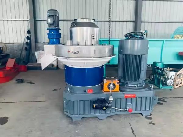 Cheap Complete Set Sawdust Wood Pellet Production Line Biomass Pellet Making Machine for sale