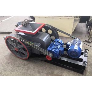 Quality Roller Crusher Sand Making Machine Machine For Clay Limestone wholesale