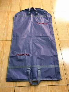 China Luxury Fold Up Garment Bag  200D Polyester Embroider Webbing Handled on sale