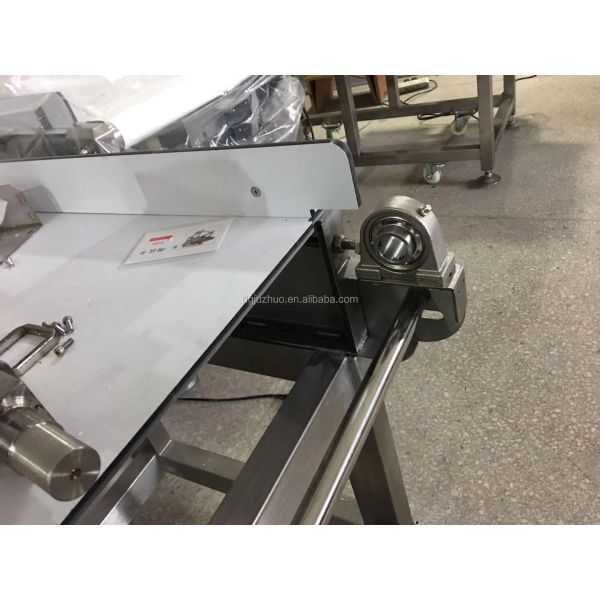 Online Conveyor Type Confectionery Industry Metal Detector System JZD-600