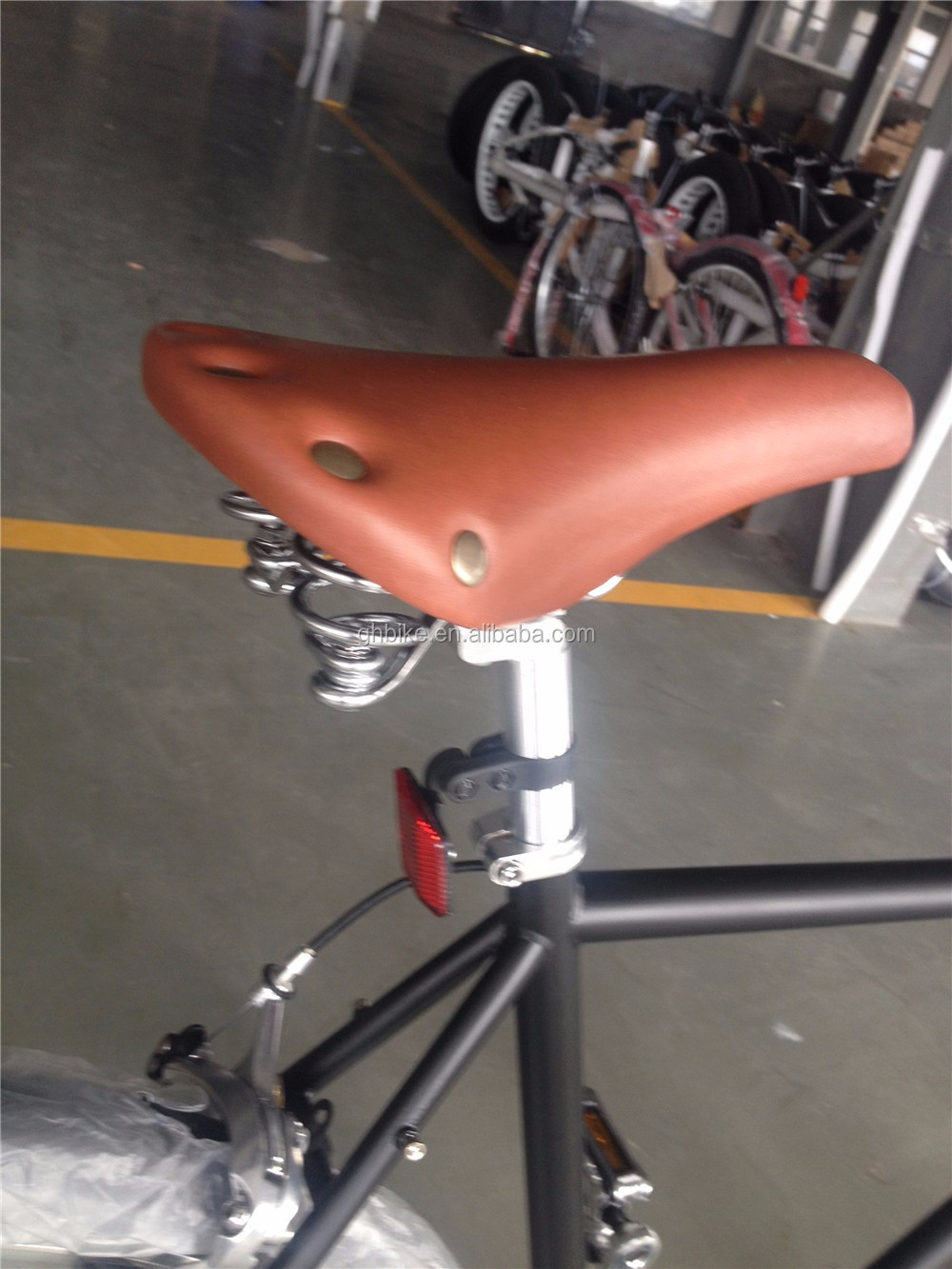 Internal 5 Speed Men's Vintage City Bike 700C Wheel Size and Nexus 3 Speed Retro Bikes