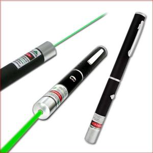 China 532nm 200mw green laser pointer green laser pen green laser beam light with five caps on sale