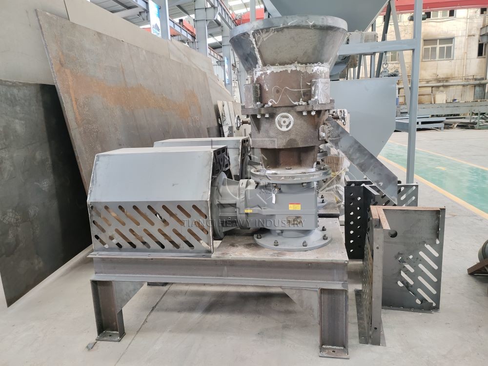 Cat Litter Pellet Making Equipment Organic Fertilizer Flat Film Extrusion Granulator