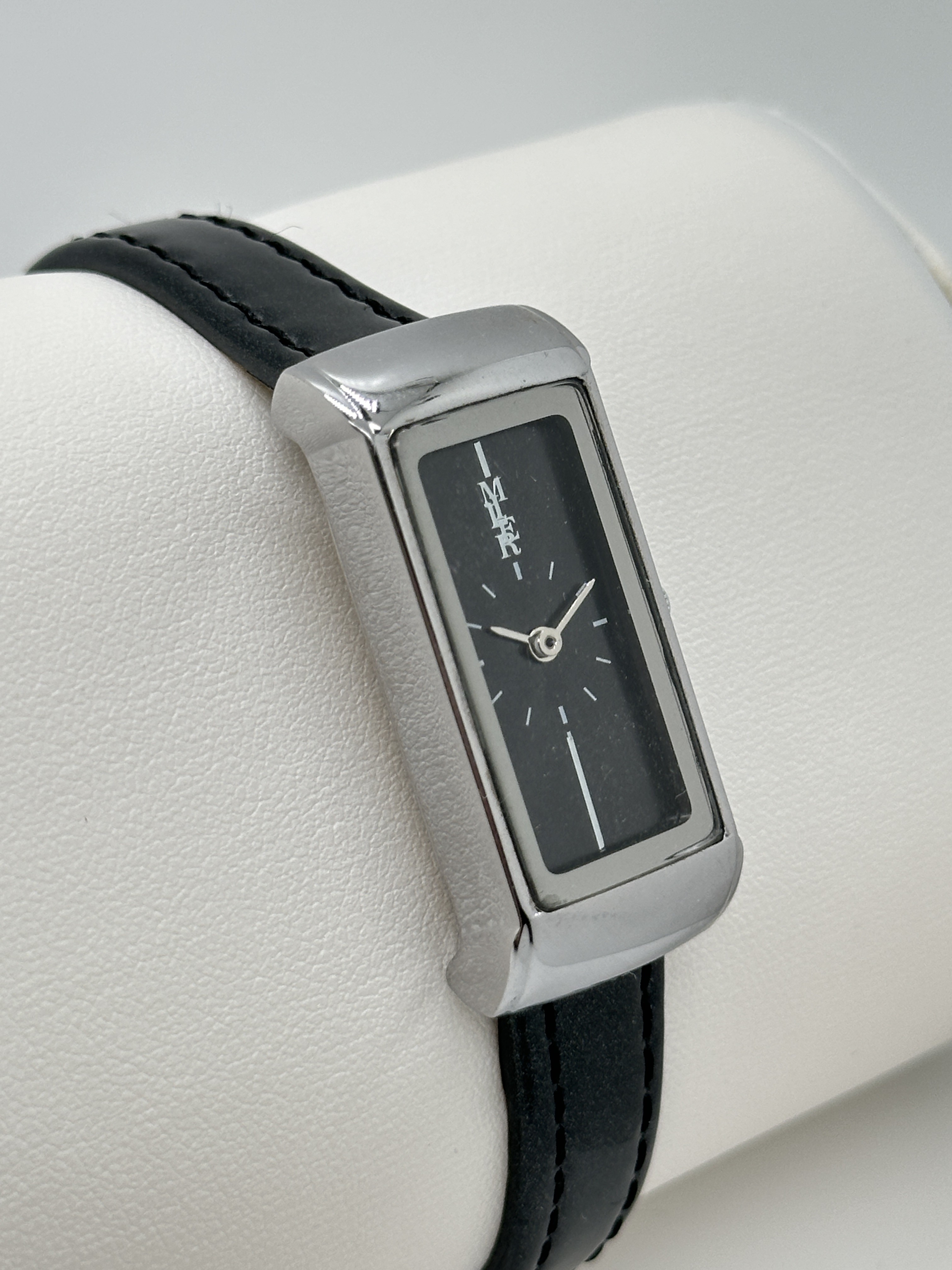 30 Meters Waterproof Wristwatch Quartz Movement With Miler Logo