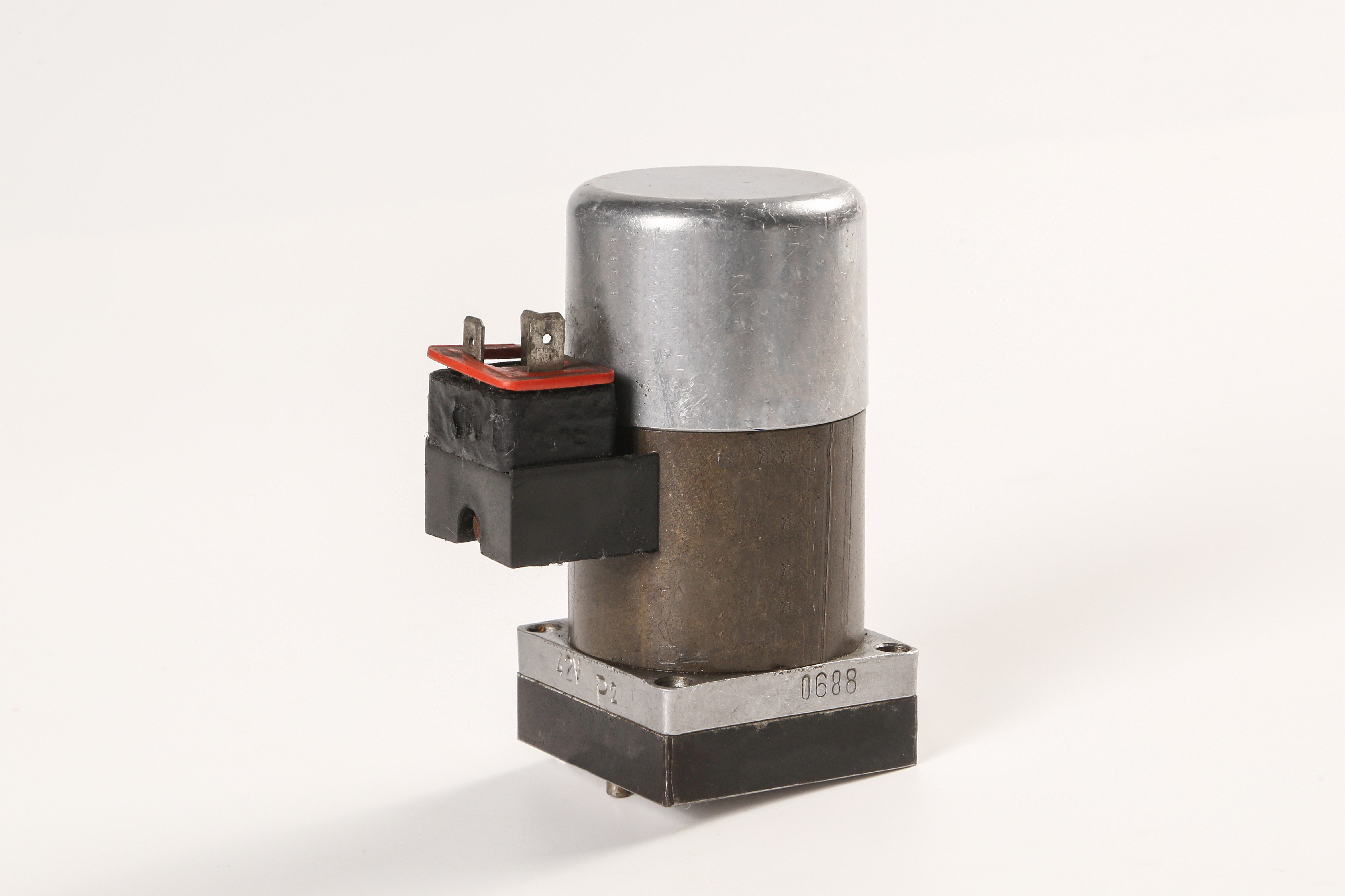 Paper Cutter Hydraulic Solenoid Valve for Accurate Cuts in Polar Paper Cutting Machine