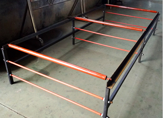 Chain Driven 2 Waves W Beam Highway Guardrail Roll Forming Machine 8-12m/Min Capacity