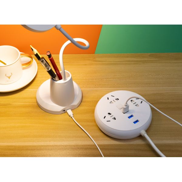 Modern Simple Pen Holder Desk Lamp LED Rechargeable Plug-in Eye Protection Study Lamp College Dormitory Reading Lamp Touch