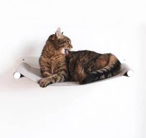 China Wall Mounted Cat Scratching Platform with Silver Polishing Metal Cat Corner Furniture on sale