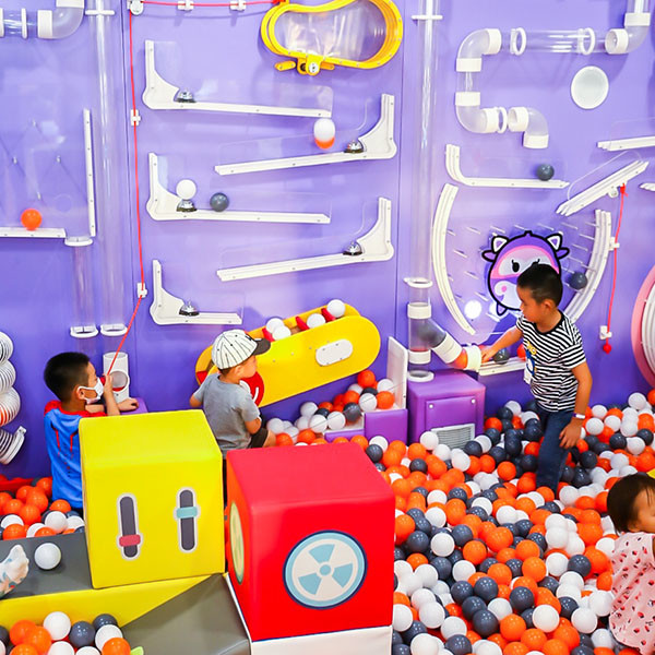 Ocean Ball Wall Game