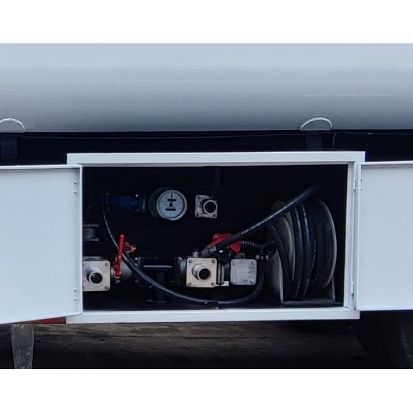 Best Selling FOTON 6*4 Diesel Fuel Storage Tanker Truck 20000Liter Steel Material Low Price Refueling Vehicles Fuel Bowser Truck