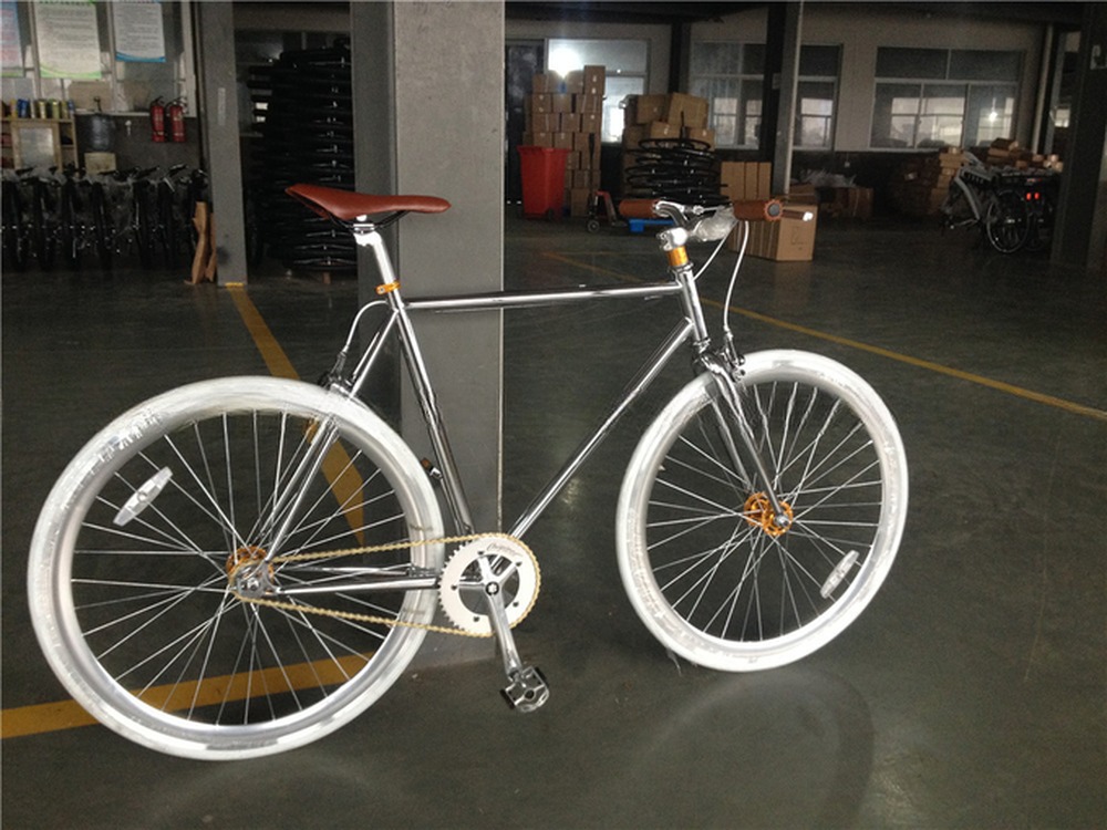Quando Hub 700C Colorful Fixed Gear Bike with Kenda 700*28C Tires and Sealed Bearings