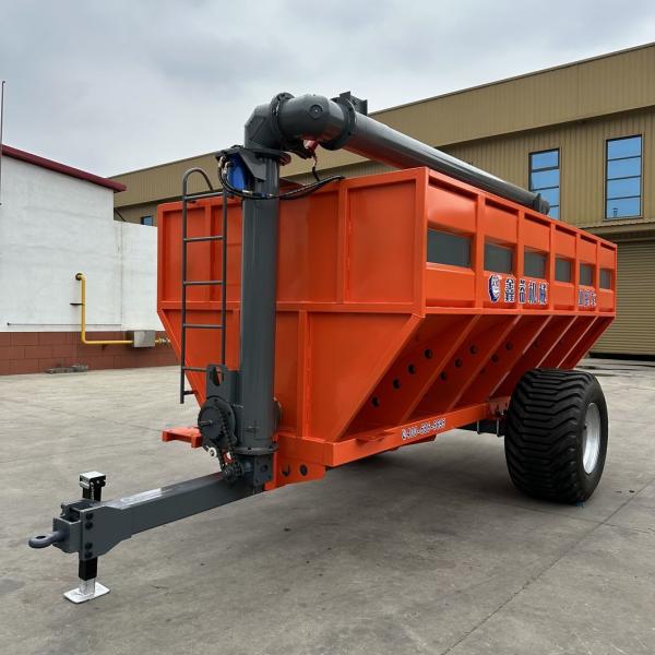 Fertilizer Transport Grain Cart 6 Cubic Meters For Harvesting