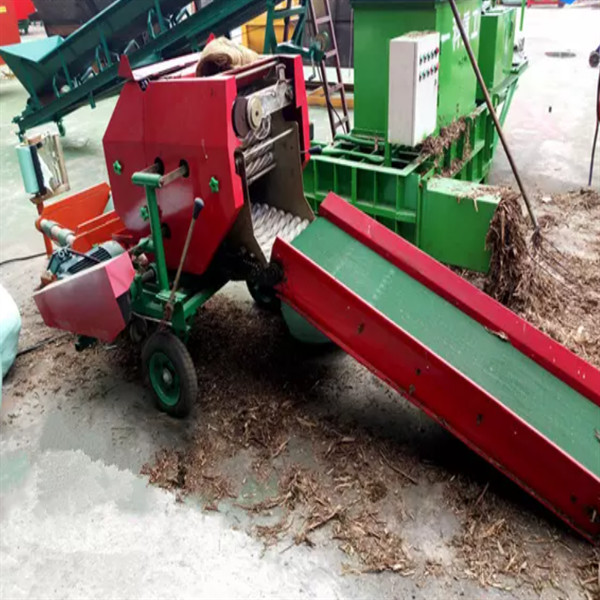 50pcs/ H Red Green Silage Packing Machine Yard Grass Baler 3 Layer Film