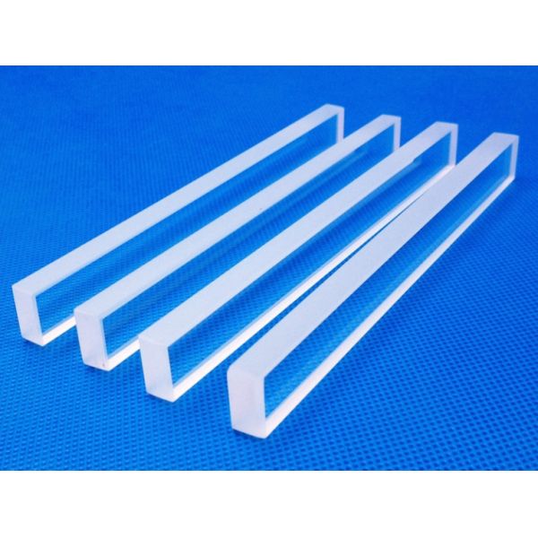 China High Temperature Rectangular Heat Resistant Transparent UV Quartz Glass Plate on sale