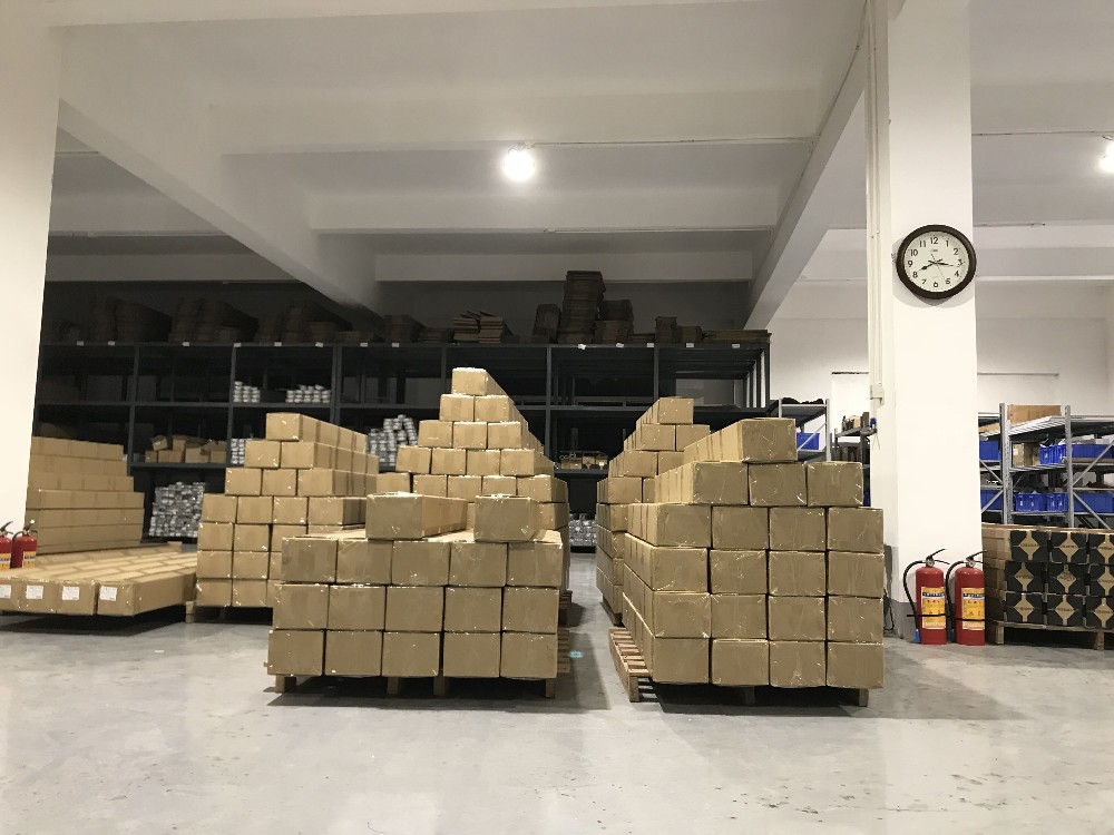 Mobile ECO LED Wood Floor 395nm UV Curing Floor Machines