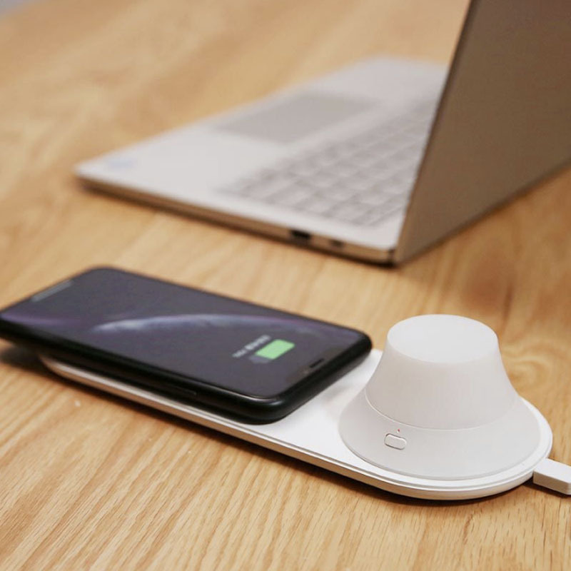 Flicker Free 5V 2A 10watt Wireless Charger Night Light / 3 In 1 Night Lamp
