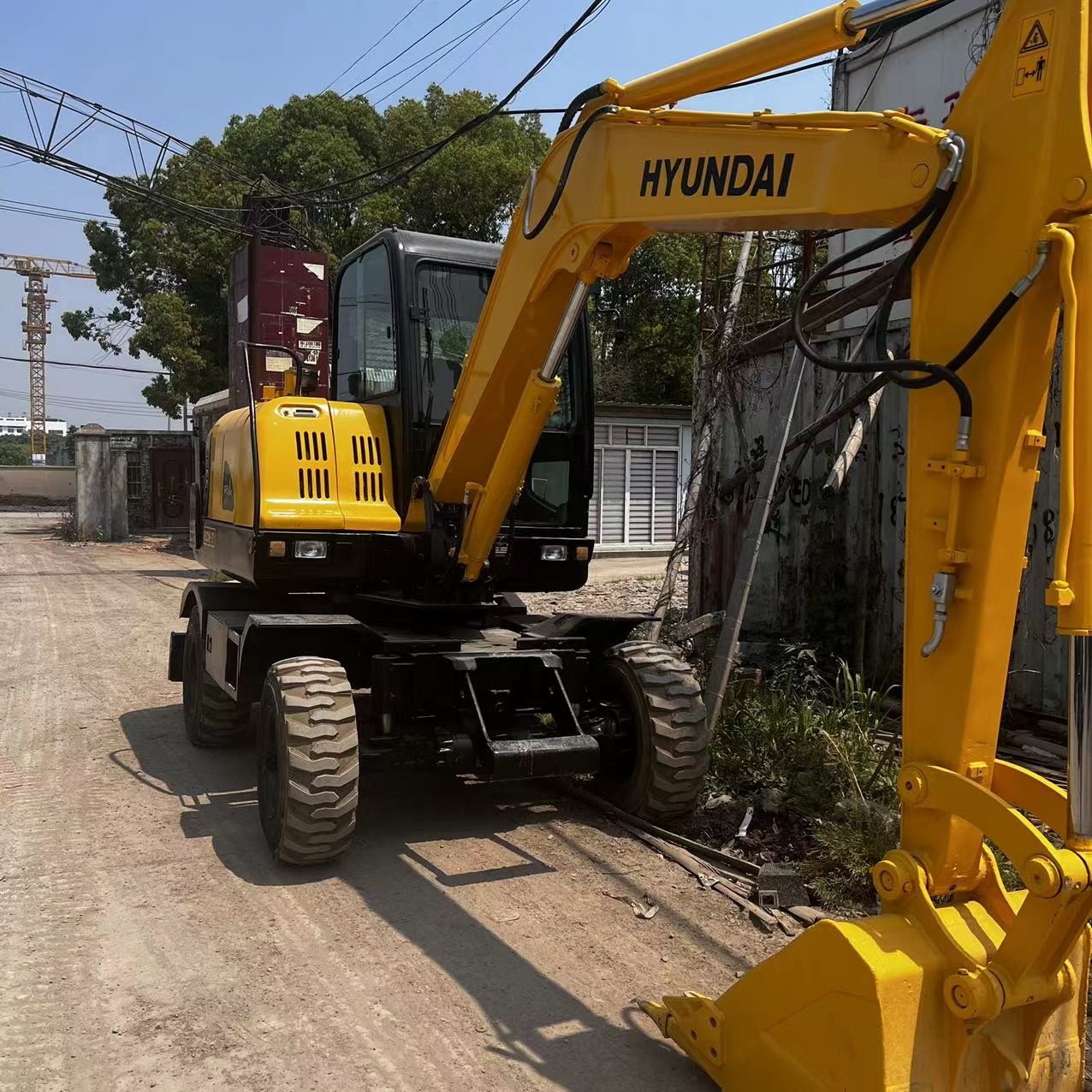 Used Hyundai Digger R60W Secondhand 6ton Wheel digging Excavator