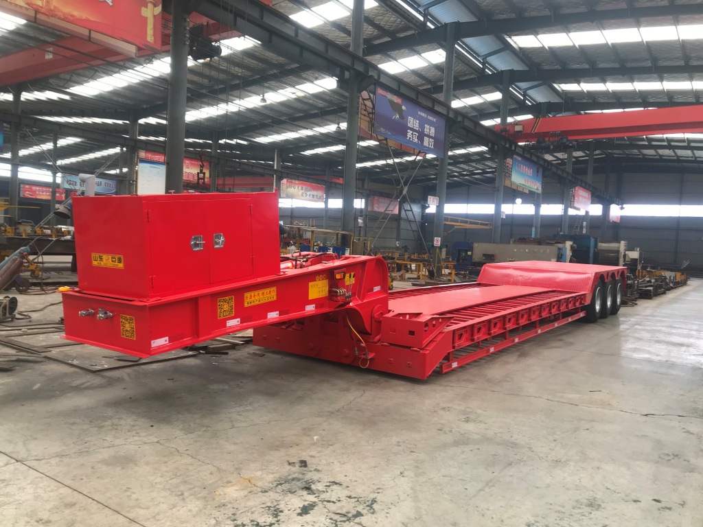 3 Axle Front Load Low Bed Trailer with Hydraulic Detachable Gooseneck and ABS Optional