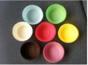 China Colorful Cupcake liners wholesale on sale