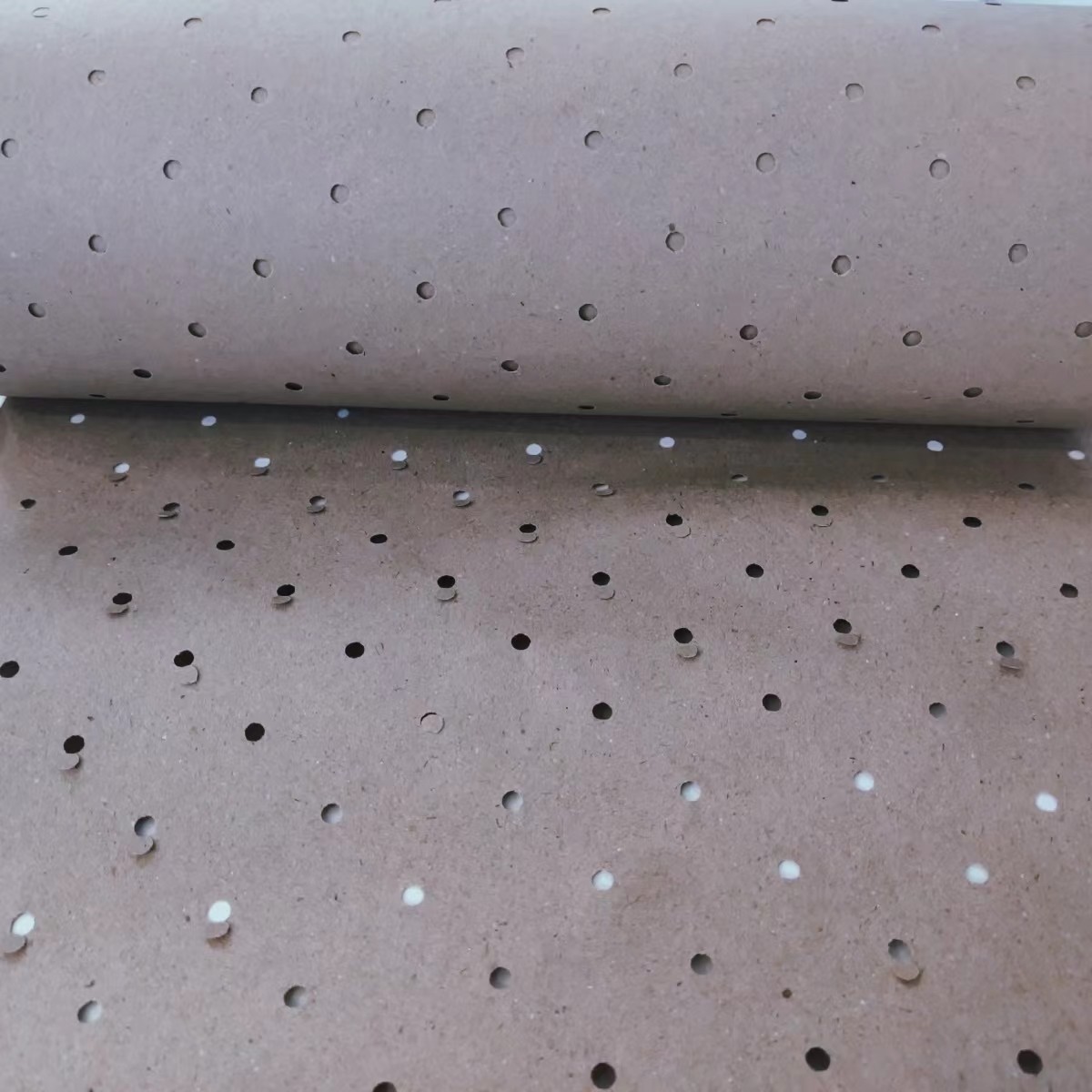 Garment Perforated Kraft Paper 40gsm Underlay Brown 60 Inch