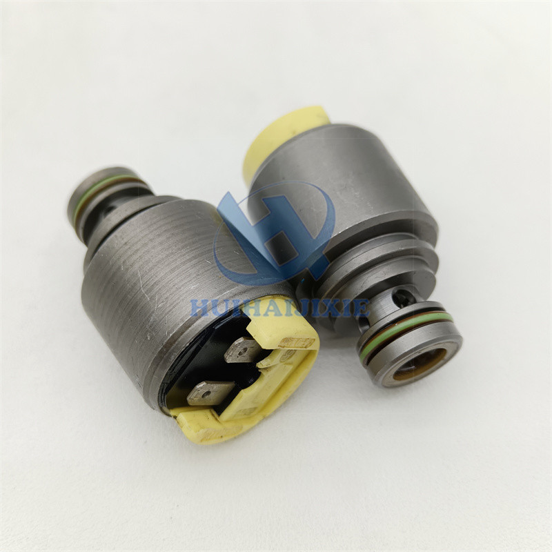 Transmission Solenoid Valve Excavator Electrical Part 12 Volt 050121072501 12V 5HP19 Transmission Solenoid 501210725 ZF24341423461 Pressure Regulator