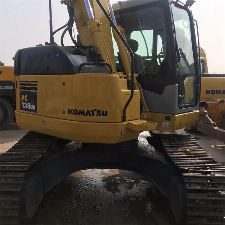 Original Hydraulic Valve Komatsu 13t Excavator PC138us-2 with 13400KG Operating Weight
