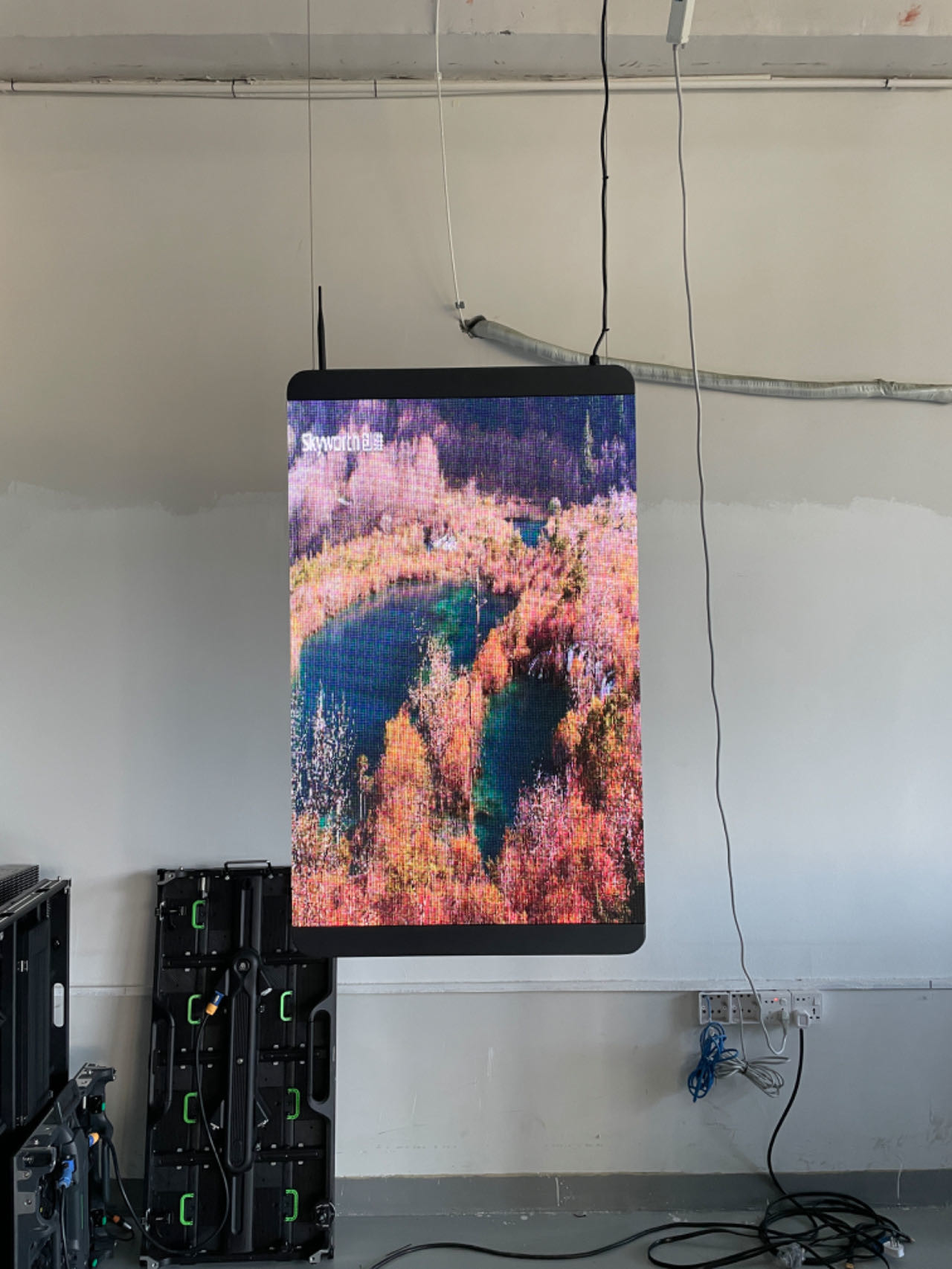 Full Color Indoor Led Wall Panel Screen Poster Led Display for Indoor Advertising