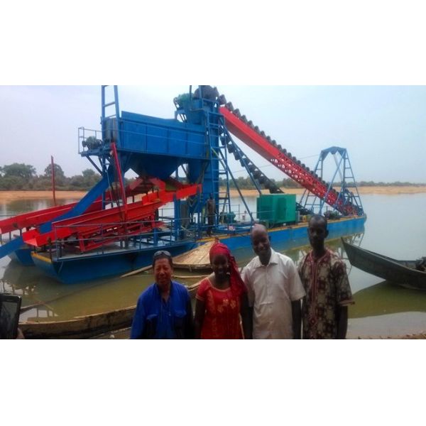 12" Gold Suction Dredger 1.8m Mining Dredger Machine