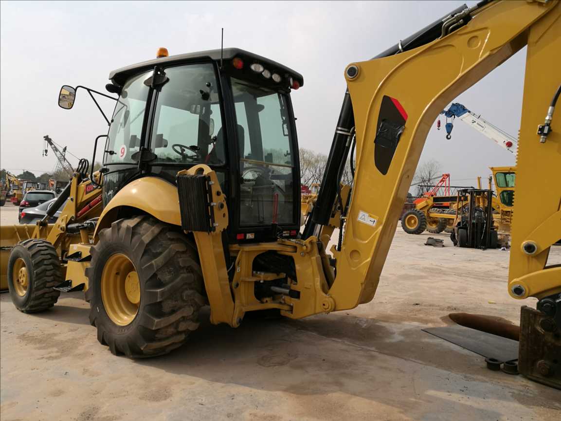 Powerful CAT 420F Backhoe Loader Excavator for Top-Selling Construction Needs